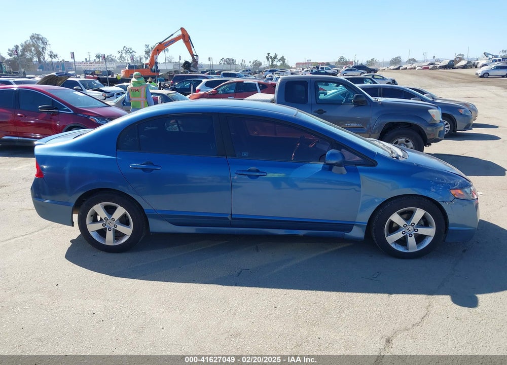 2010 HONDA CIVIC VIN: 19XFA1F68AE074445