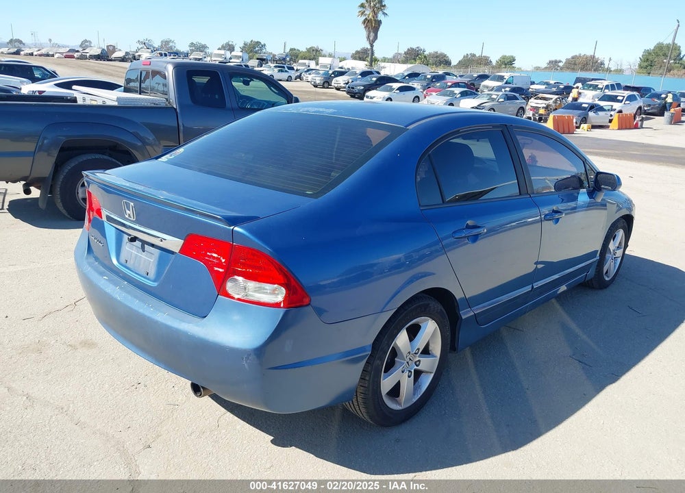 2010 HONDA CIVIC VIN: 19XFA1F68AE074445