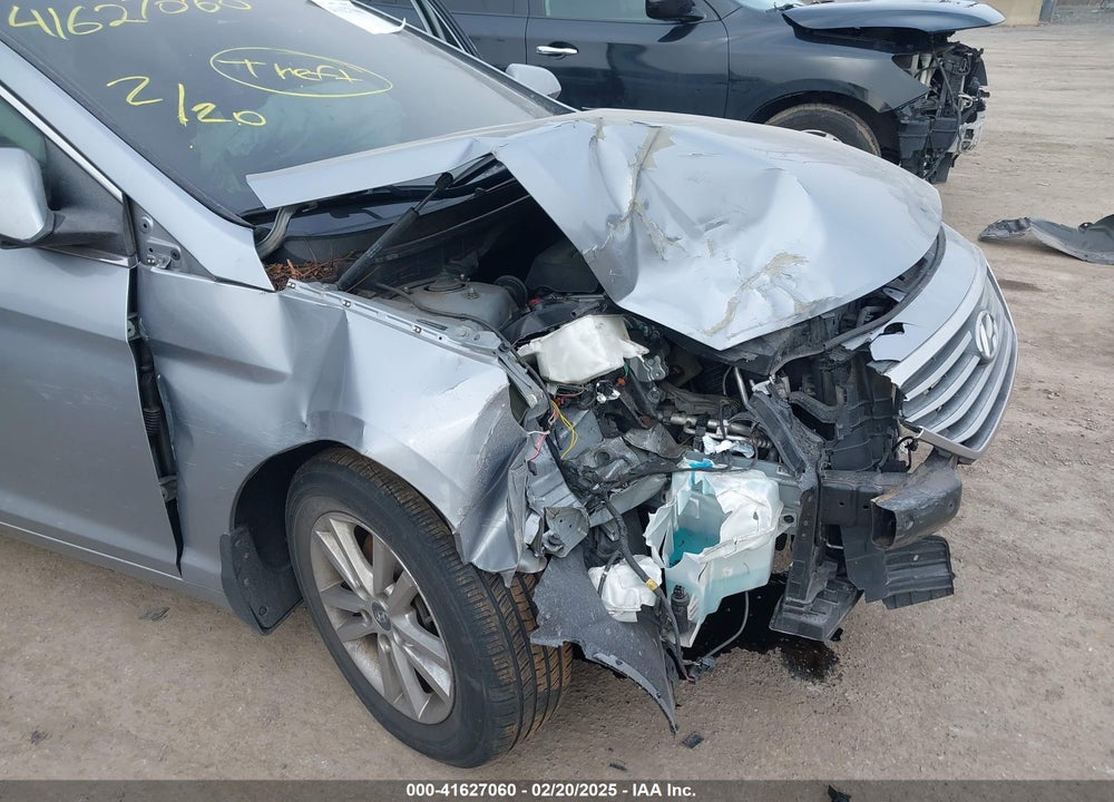 2015 HYUNDAI SONATA VIN: 5NPE24AFXFH179251