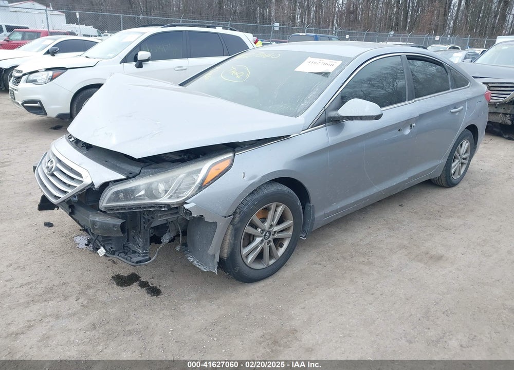2015 HYUNDAI SONATA VIN: 5NPE24AFXFH179251