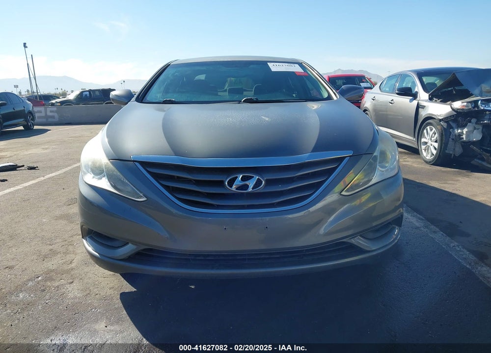 2013 HYUNDAI SONATA VIN: 5NPEB4AC0DH762818