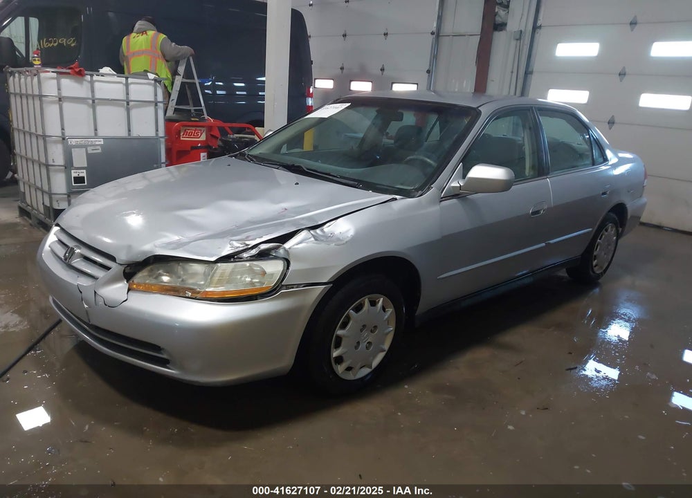 2002 HONDA ACCORD 2.3 LX VIN: 1HGCG56412A009675