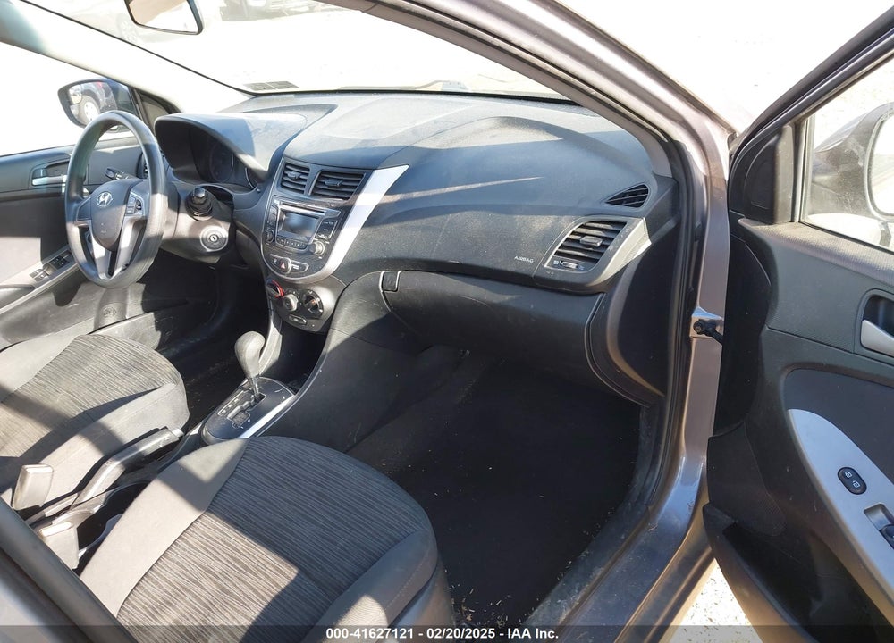 2015 HYUNDAI ACCENT VIN: KMHCT5AE1FU199455