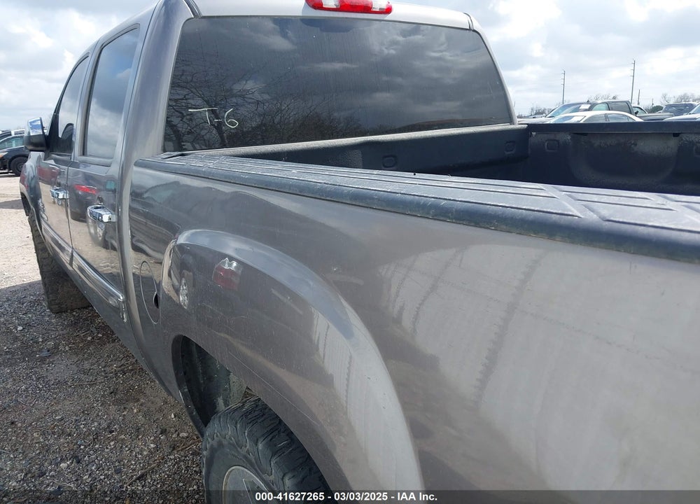 2011 GMC SIERRA 1500 SLE VIN: 3GTP1VE06BG260158