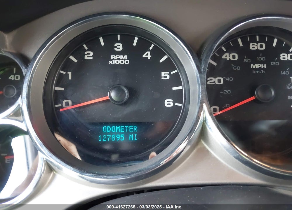 2011 GMC SIERRA 1500 SLE VIN: 3GTP1VE06BG260158