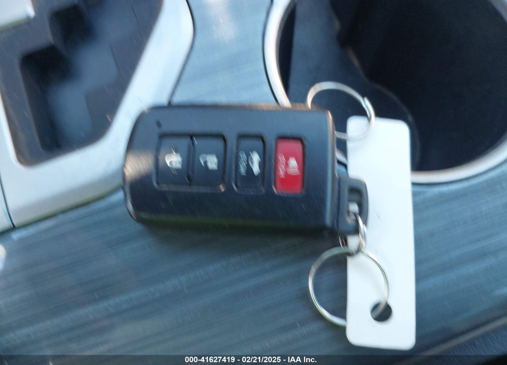 2012 TOYOTA CAMRY HYBRID VIN: 4T1BD1FK6CU033718
