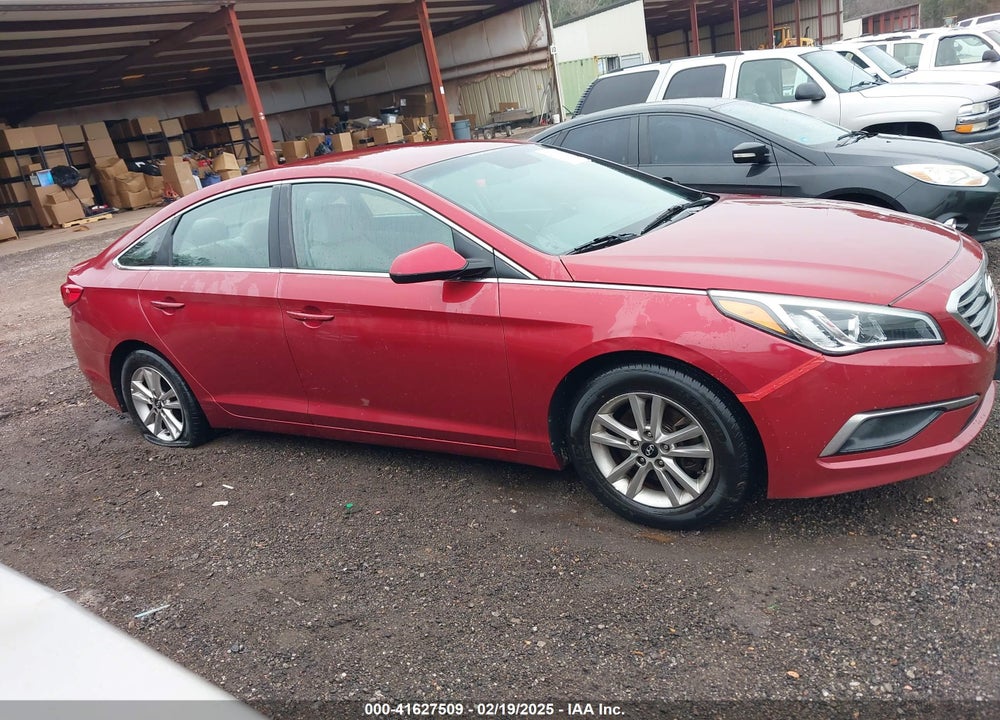 2016 HYUNDAI SONATA VIN: 5NPE24AF5GH399527