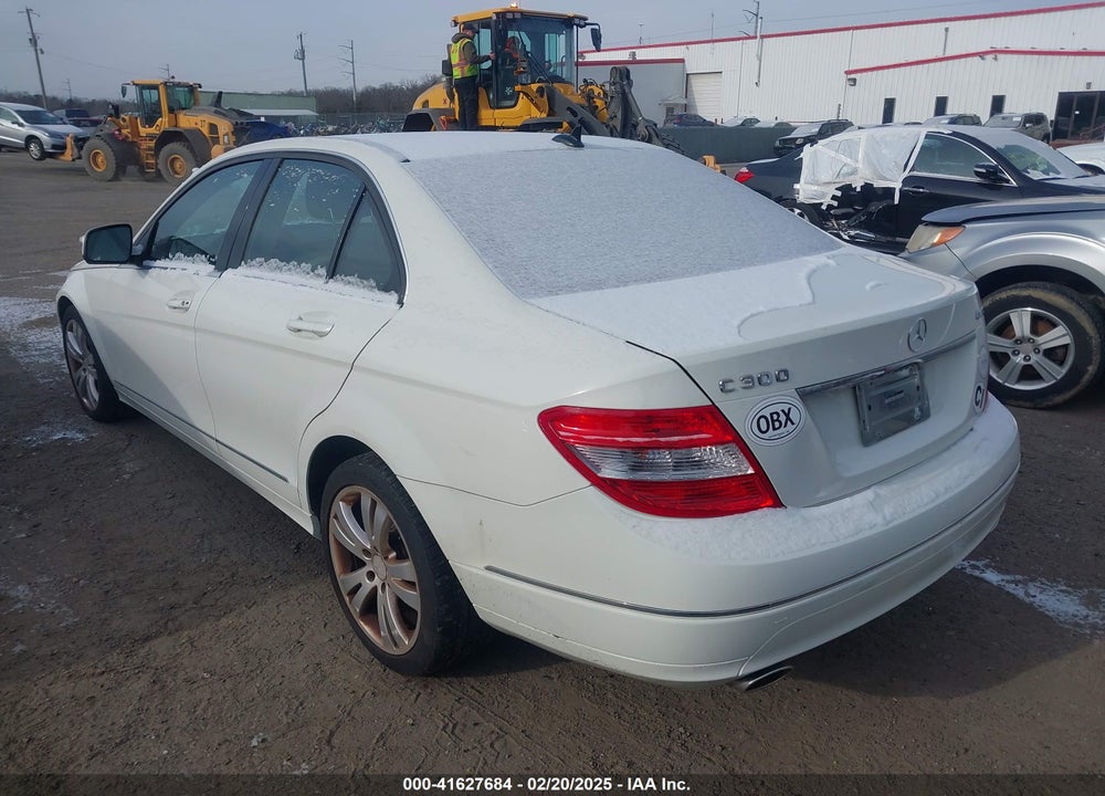 2009 MERCEDES-BENZ C 300 LUXURY 4MATIC/SPORT 4MATIC VIN: WDDGF81X79F217147