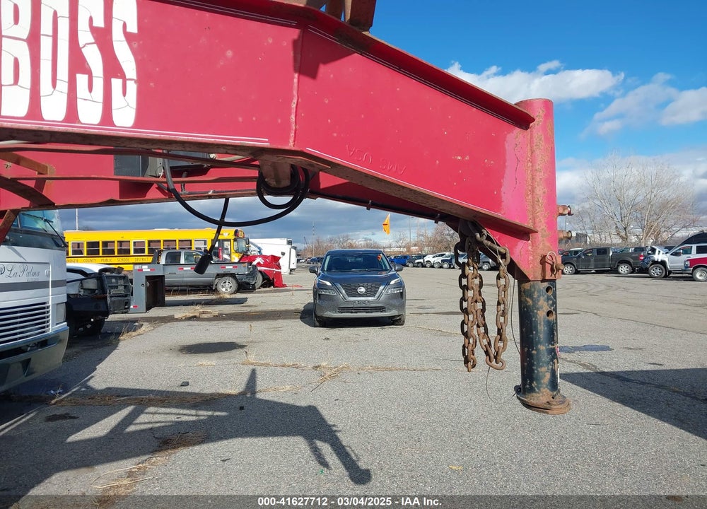 2004 BOSS FLATBED VIN: WA98229584