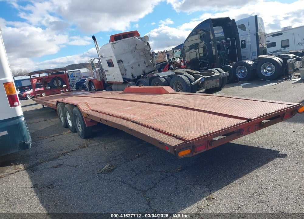 2004 BOSS FLATBED VIN: WA98229584