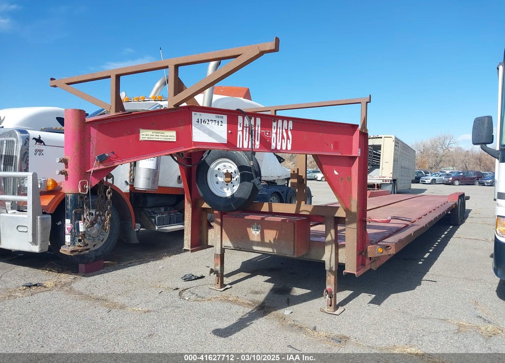 2004 BOSS FLATBED VIN: WA98229584