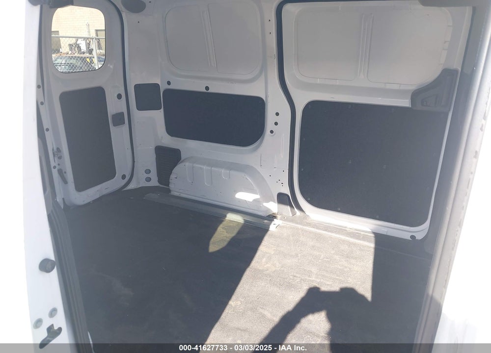 2018 NISSAN NV200 VIN: 3N6CM0KN5JK705183