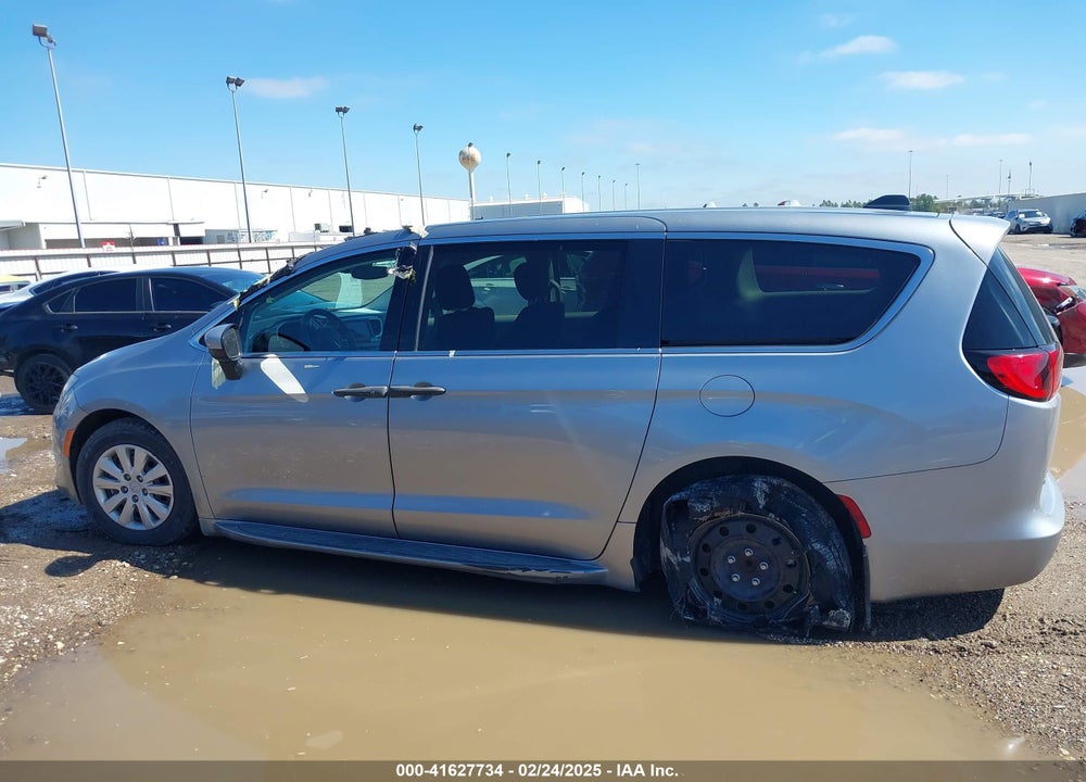 2021 CHRYSLER VOYAGER L VIN: 2C4RC1AG7MR554972