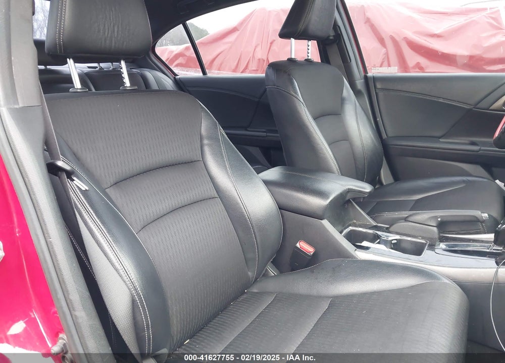 2016 HONDA ACCORD VIN: 1HGCR2F58GA122628