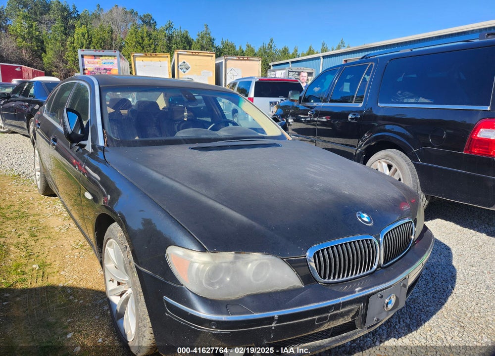 2008 BMW 750LI VIN: WBAHN83558DT84353