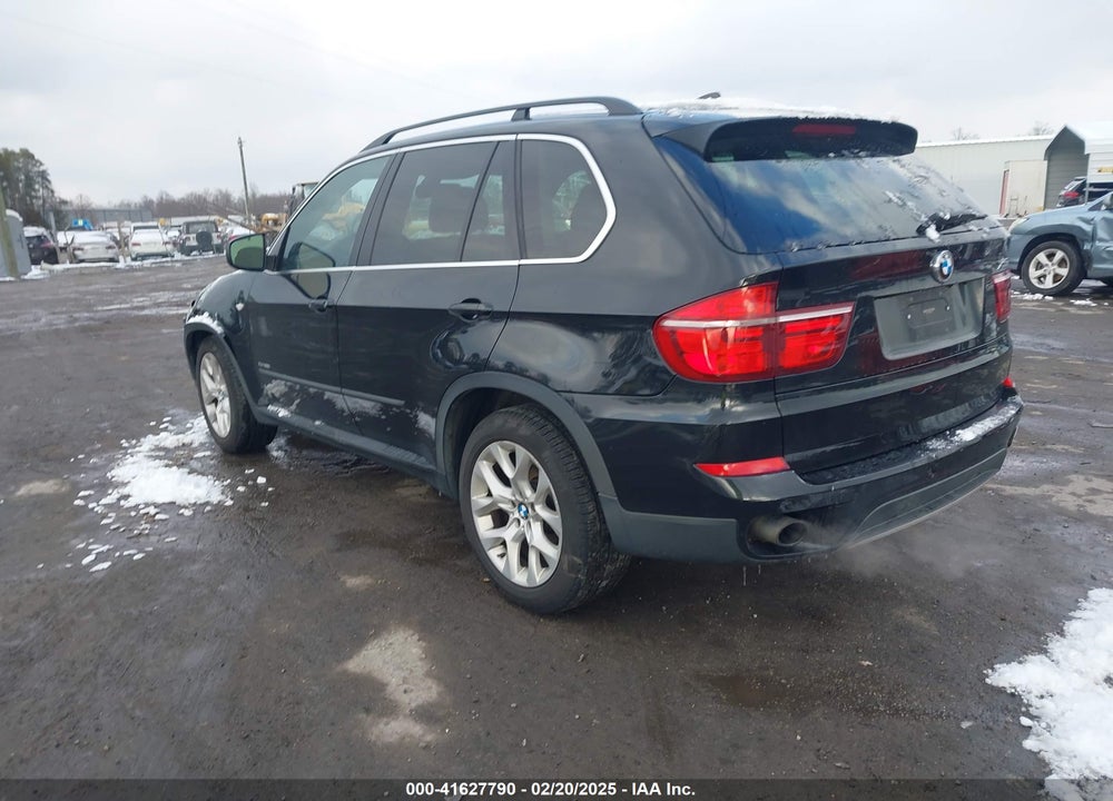 2013 BMW X5 XDRIVE35I/XDRIVE35I PREMIUM/XDRIVE35I SPORT ACTIVITY VIN: 5UXZV4C58D0E03447