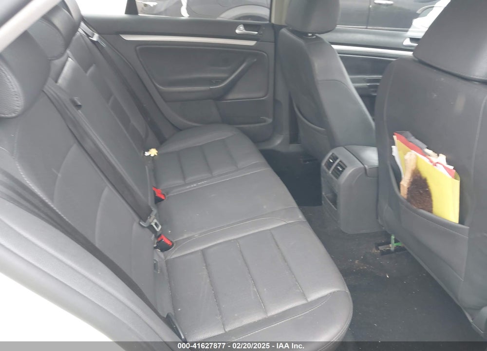 2008 VOLKSWAGEN JETTA SE/SEL VIN: 3VWRZ71K98M095346
