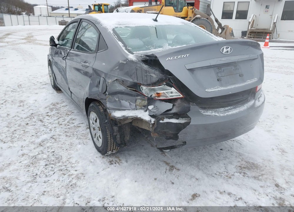 2015 HYUNDAI ACCENT VIN: KMHCT4AEXFU805670