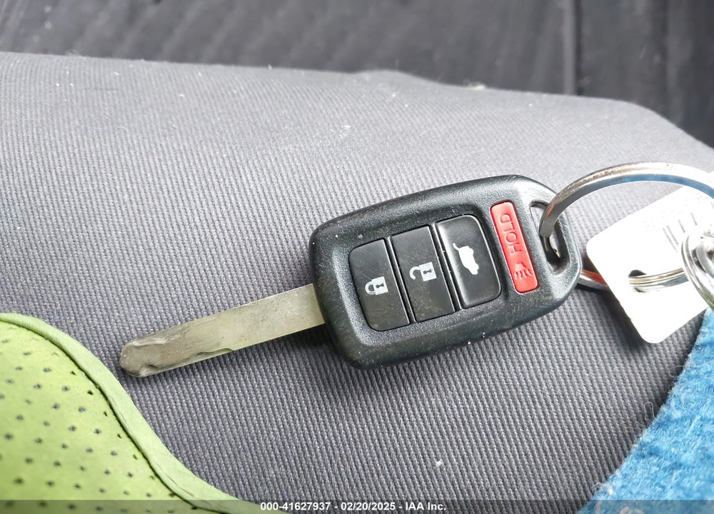 2018 HONDA CR-V VIN: 2HKRW6H32JH201068