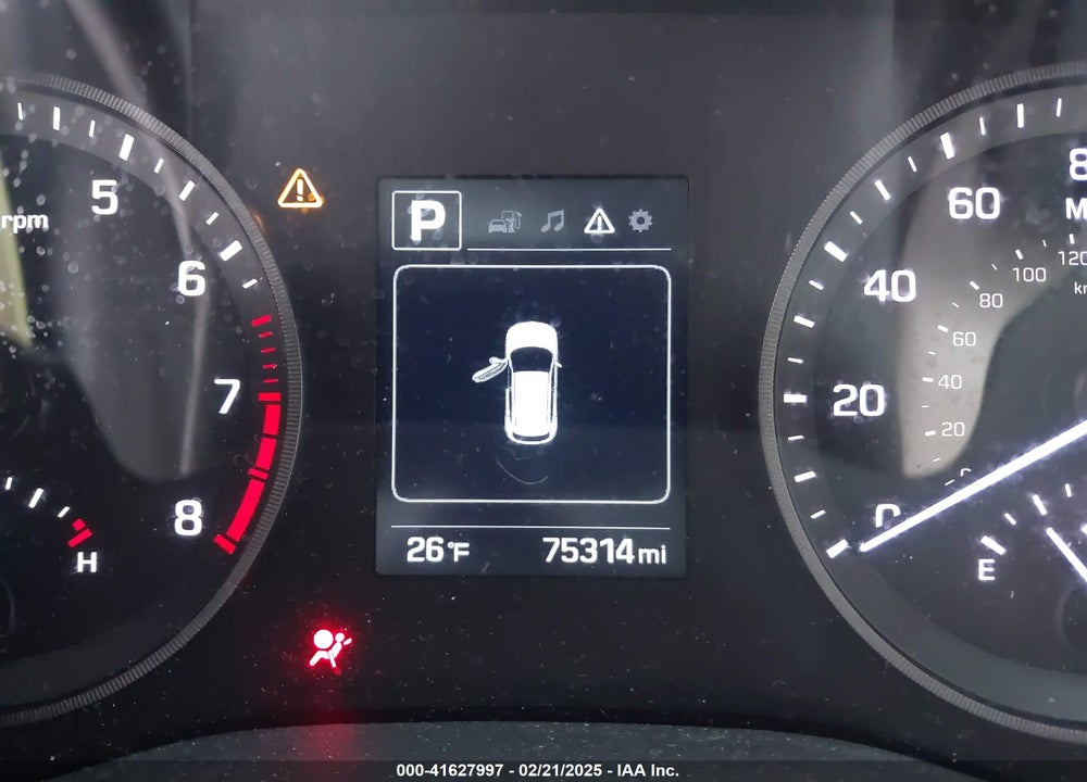 2018 HYUNDAI TUCSON VALUE VIN: KM8J33A22JU651049