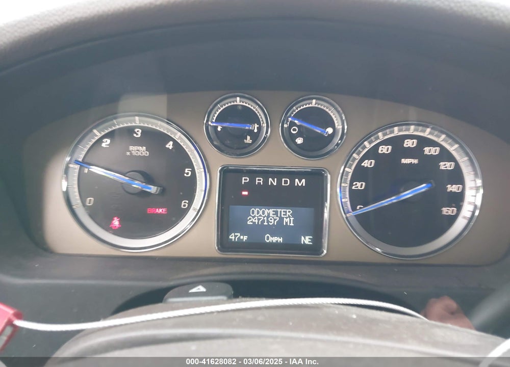2014 CADILLAC ESCALADE VIN: 1GYS4DEF8ER100250