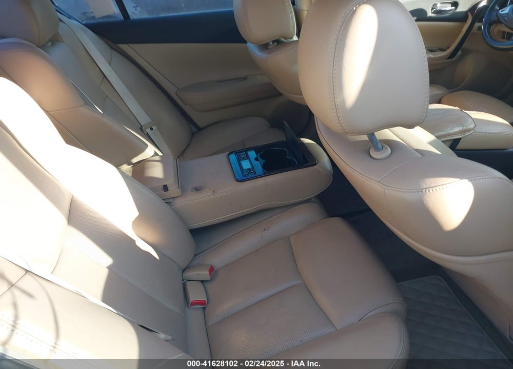 2010 NISSAN MAXIMA VIN: 1N4AA5AP4AC801823