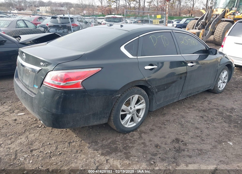 2013 NISSAN ALTIMA VIN: 1N4AL3AP4DC175483