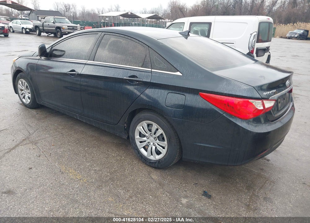 2012 HYUNDAI SONATA GLS VIN: 5NPEB4AC1CH353130