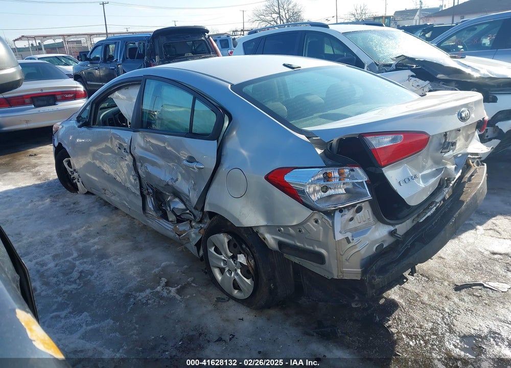 2015 KIA FORTE VIN: KNAFX4A62F5374957