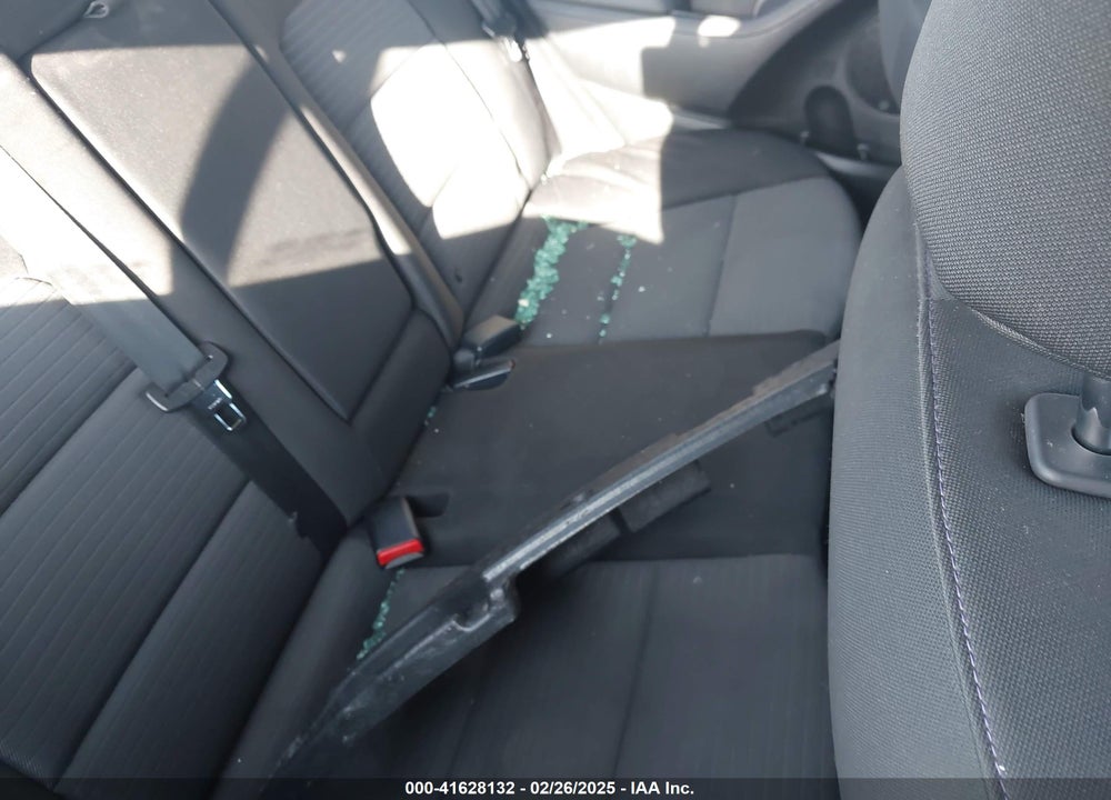 2015 KIA FORTE VIN: KNAFX4A62F5374957