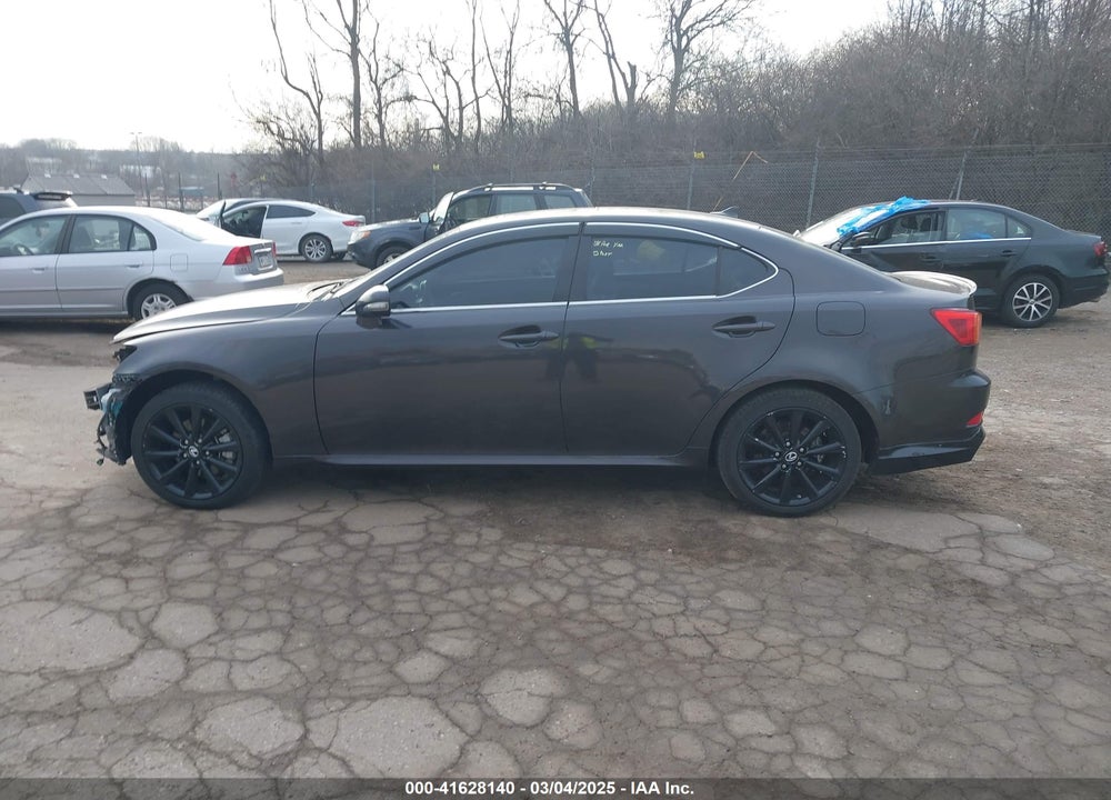 2009 LEXUS IS 250 VIN: JTHCK262592031577