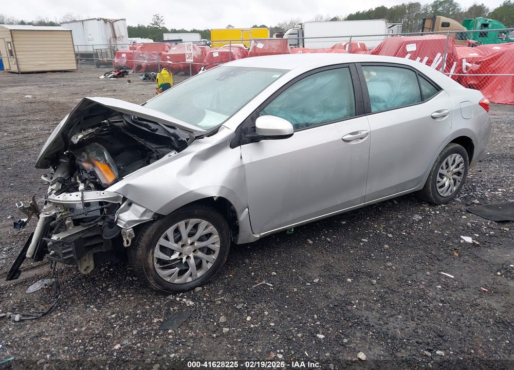 2018 TOYOTA COROLLA LE VIN: 5YFBURHE5JP849775