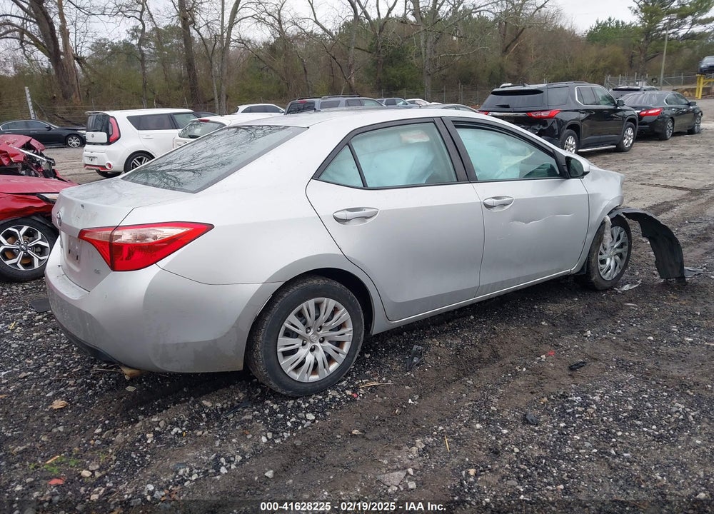 2018 TOYOTA COROLLA LE VIN: 5YFBURHE5JP849775