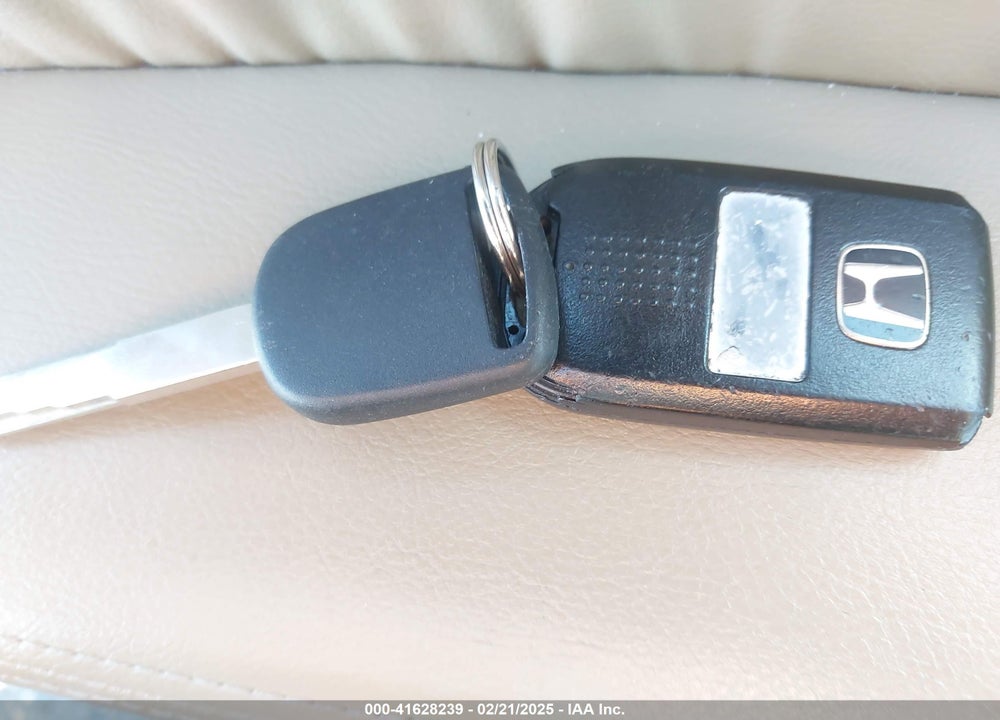 2010 HONDA ODYSSEY EX-L VIN: 5FNRL3H60AB103558
