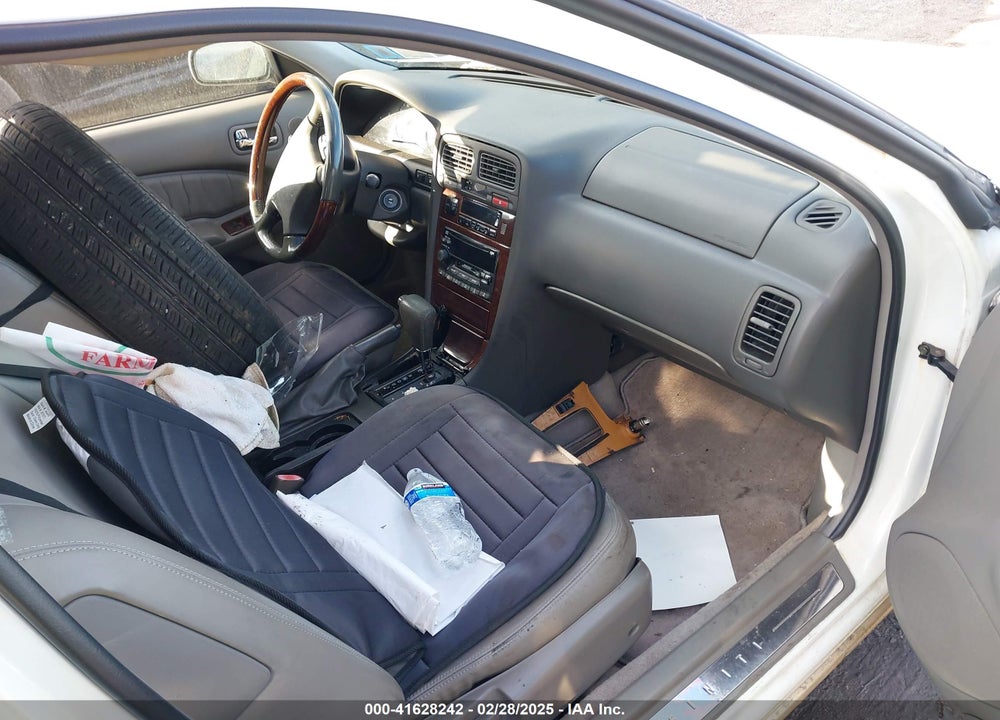 1999 INFINITI I30 VIN: JNKCA21A6XT779957