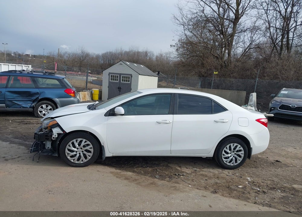 2018 TOYOTA COROLLA LE VIN: 2T1BURHE7JC003664