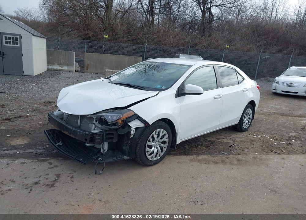 2018 TOYOTA COROLLA LE VIN: 2T1BURHE7JC003664