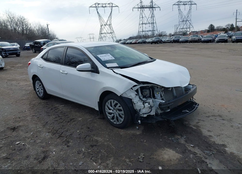 2018 TOYOTA COROLLA LE VIN: 2T1BURHE7JC003664