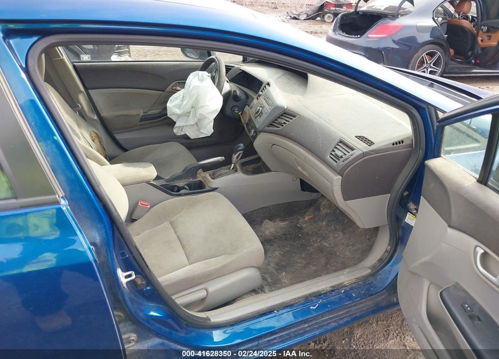 2012 HONDA CIVIC VIN: 19XFB2F52CE002329