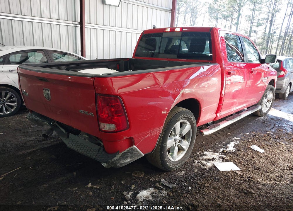 2019 RAM 1500 CLASSIC VIN: 1C6RR7TT8KS666825