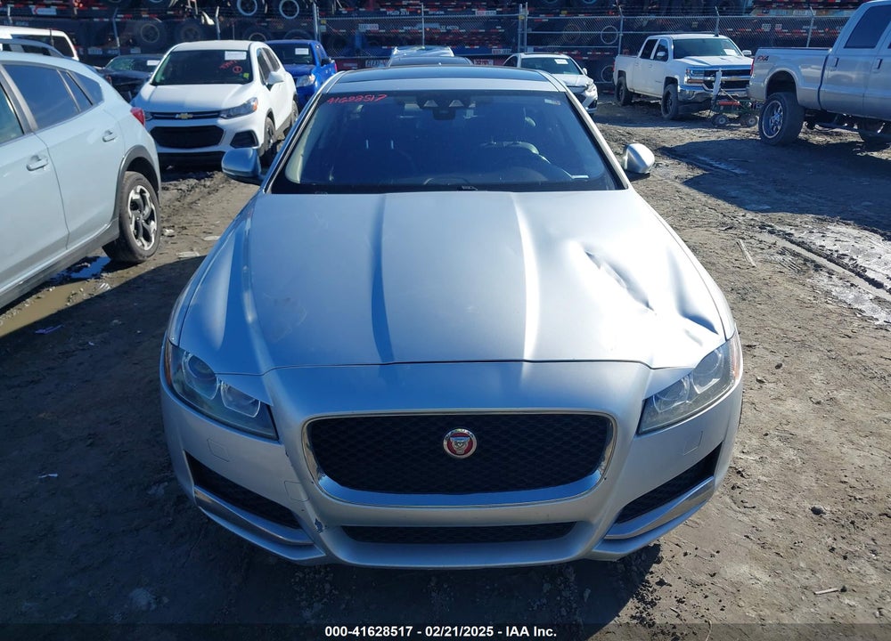 2017 JAGUAR XF VIN: SAJBR4BV5HCY33559