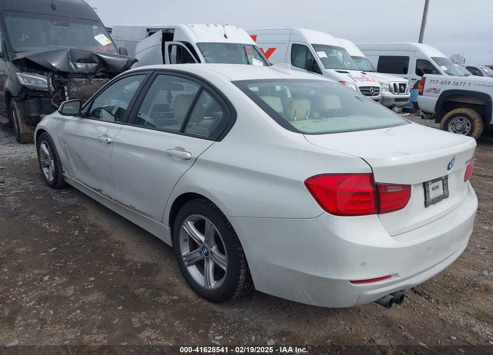 2013 BMW 328I VIN: WBA3C1C53DF442711