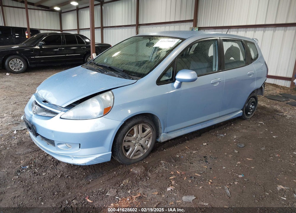 2008 HONDA FIT VIN: JHMGD38658S035581