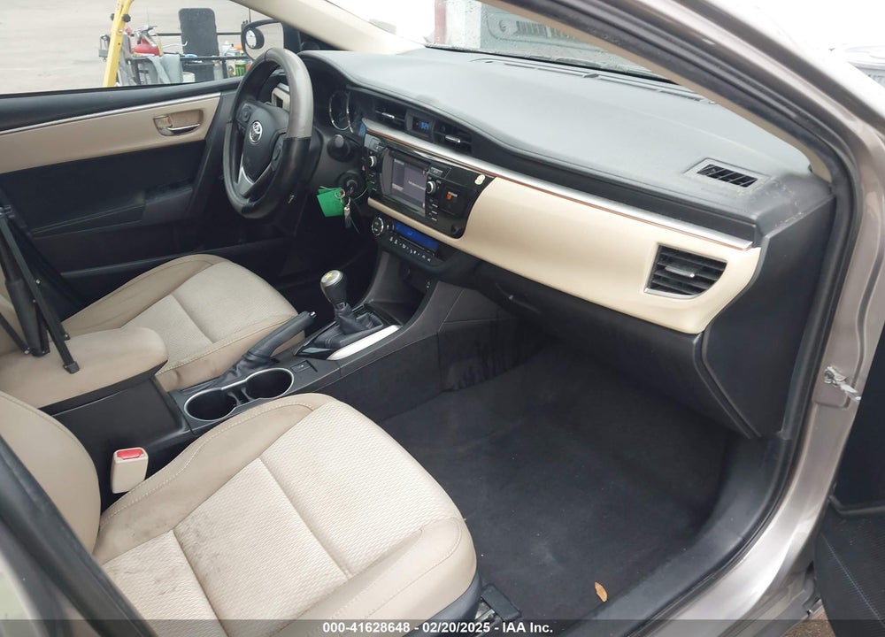2016 TOYOTA COROLLA VIN: 5YFBURHE0GP372696