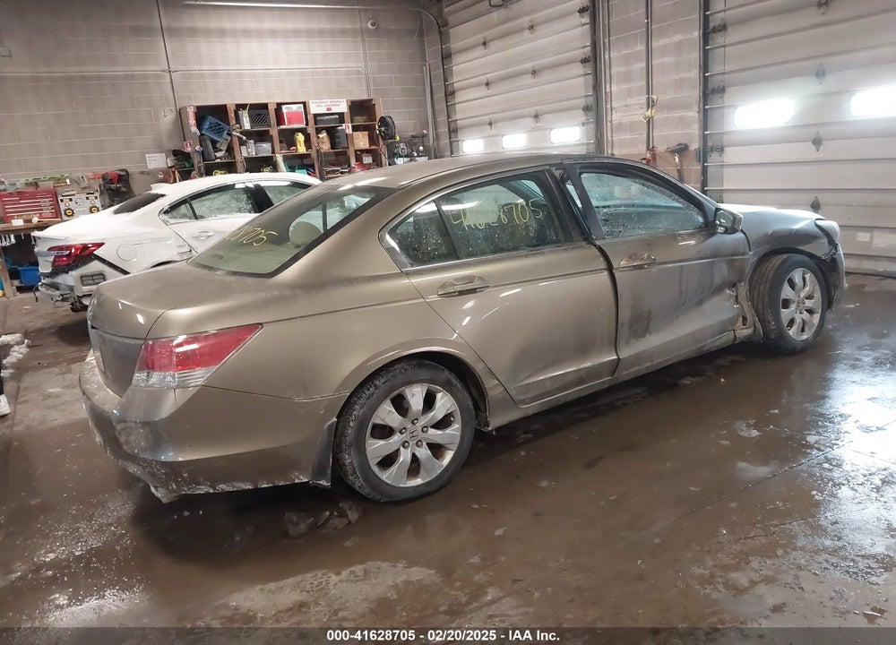 2010 HONDA ACCORD 2.4 EX VIN: 1HGCP2F77AA153187
