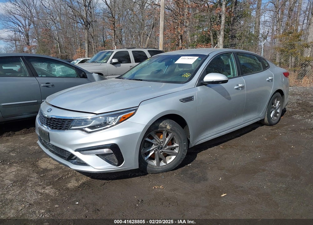 2019 KIA OPTIMA VIN: 5XXGT4L33KG320319