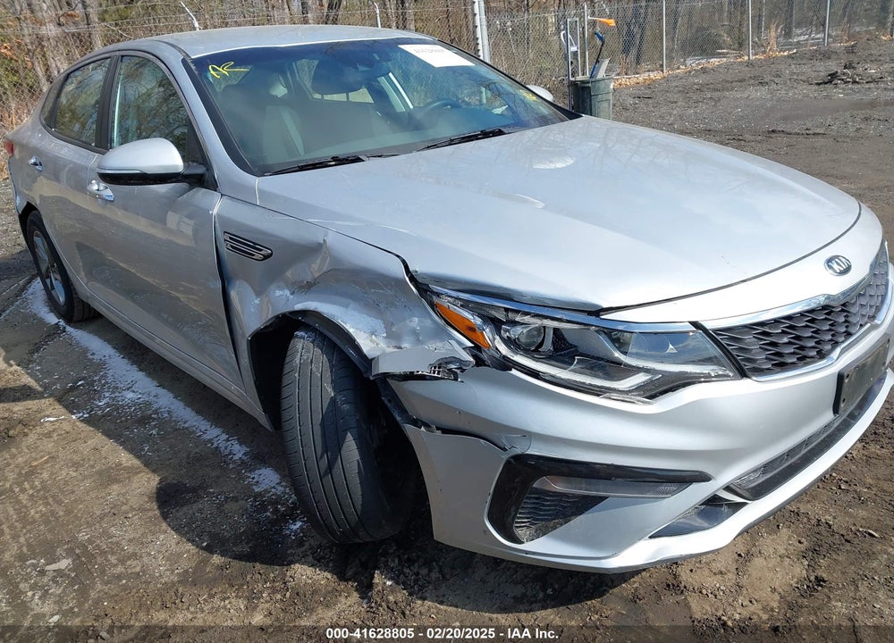 2019 KIA OPTIMA VIN: 5XXGT4L33KG320319
