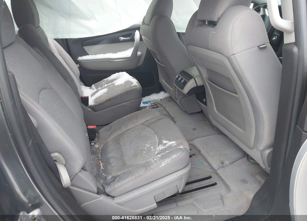 2011 GMC ACADIA SLE VIN: 1GKKRPED1BJ107532