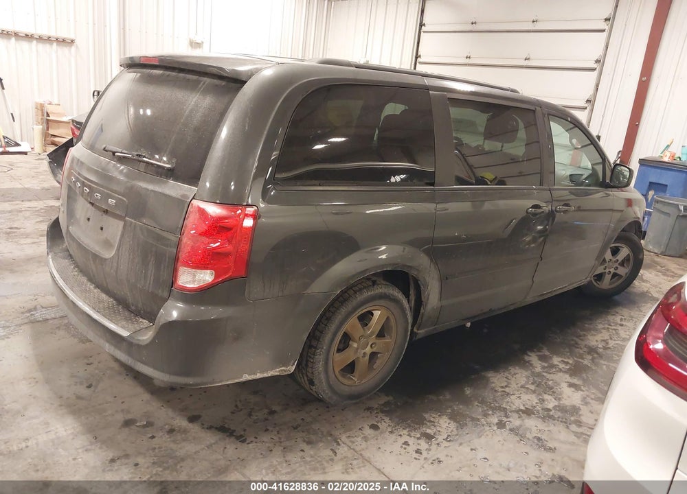 2012 DODGE GRAND CARAVAN VIN: 2C4RDGCG2CR209828