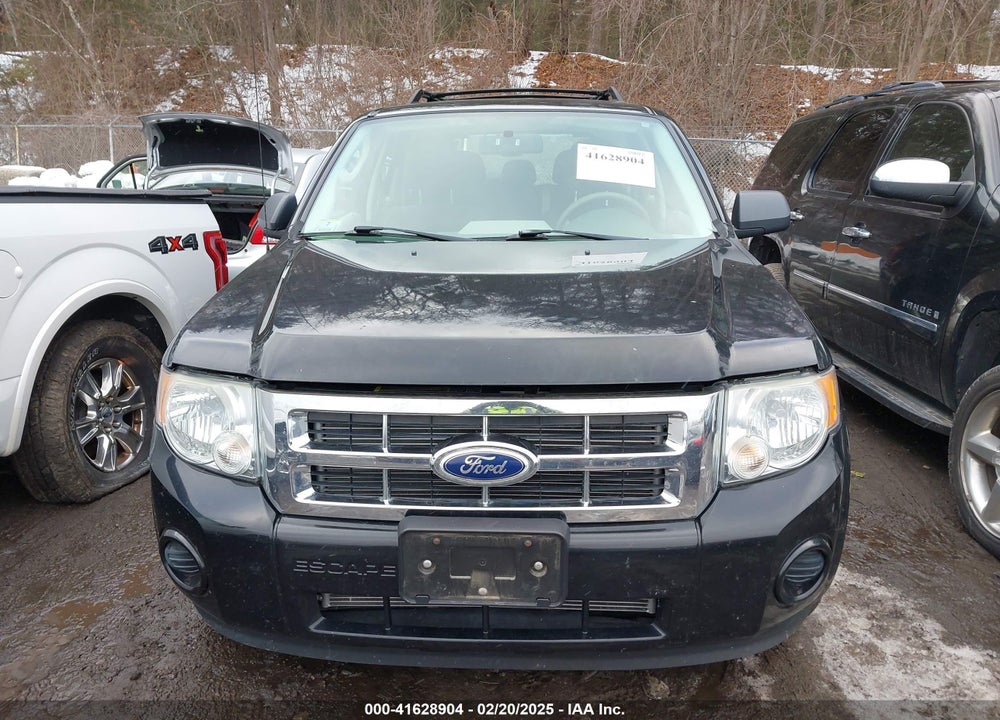 2010 FORD ESCAPE XLS VIN: 1FMCU9C70AKC65324